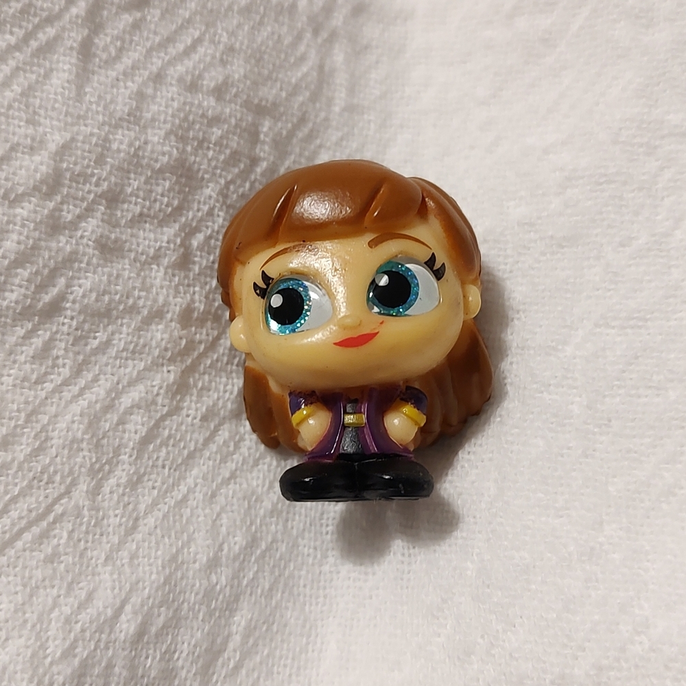 Disney Doorables Series 4 Frozen - Anna